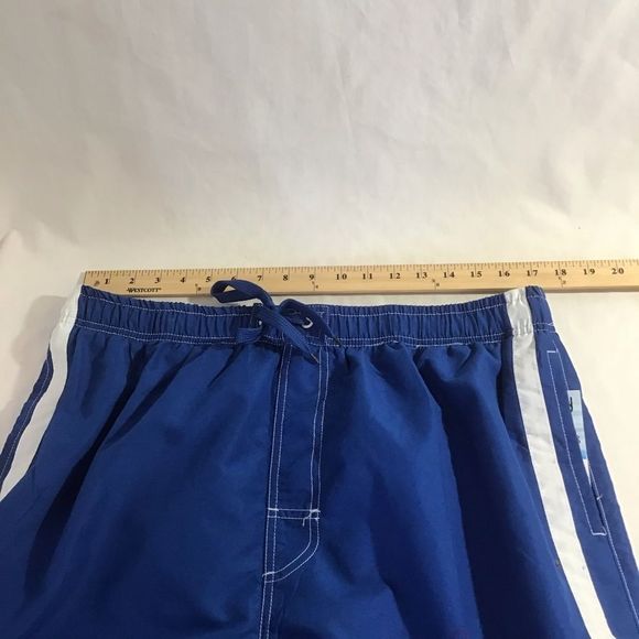 New Beged Swim Trunk Lined with Cargo Pockets - Picture 5 of 7